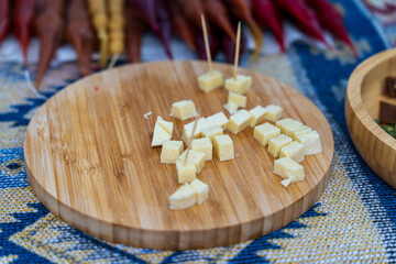Cheese Cubes with a Rustic Touch
