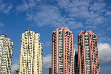 A high-rise residential building beside Shenzhen People's Park