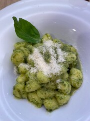 Gnocchi au pesto