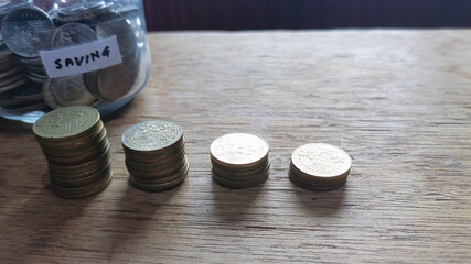 The Gradual Drain: Diminishing Stacks in a Savings Jar