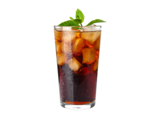  Firefly_Refreshing cola beverage with ice cubes and a mint sprig presented in a glass on a cr