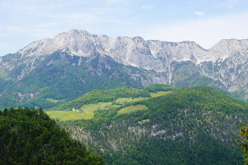 Fototapeta premium The panorama of Untersberg mountain ridge in the Berchtesgadener Alps, the boarder between Austria and Germany