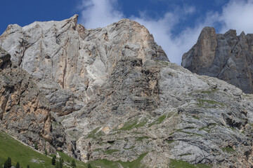 Il Gran Vernel, il Piccolo Vernel e la Marmolada, nelle Dolomiti patrimonio Unesco, in Val Contrin e Val di  Fassa, Trentino Alto Adige, Italia