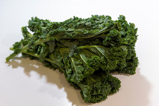 Col rizada jugo verde frank su&aacute;rez