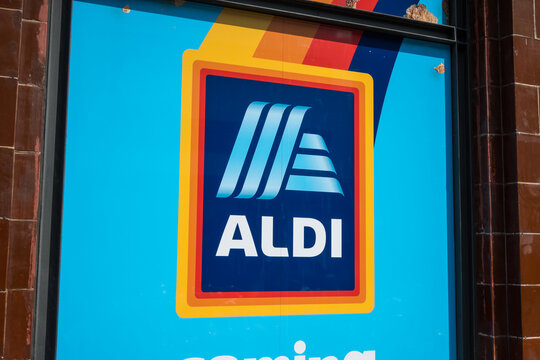 London, UK, August 10th 2025:Aldi food store poster. Aldi is coming to Commercial Street, Spitalfields in September. Budget supermarket. 