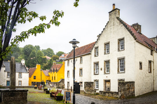 old village of culross, culross, outlander, scotland, uk, historic, village