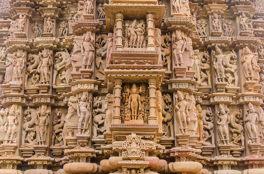 Devi Jagadamba or Devi Jagadambika temple, built by the rulers of the Chandella dynasty between the 10th and the 12th centuries, Khajuraho, Madhya Pradesh, India. UNESCO World Heritage site.