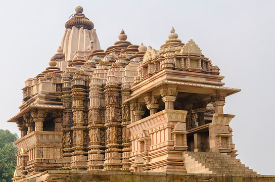 Devi Jagadamba or Devi Jagadambika temple, built by the rulers of the Chandella dynasty between the 10th and the 12th centuries, Khajuraho, Madhya Pradesh, India. UNESCO World Heritage site.