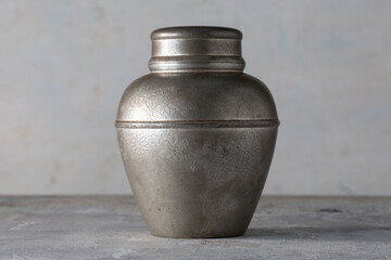 Chaire Chatubo Chadougu Satsuma Seizando Hon-Suzu Pewter Tea Caddy, Handcrafted in Kagoshima, Japan...