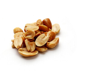 Roasted peanuts for snacking, or used as toppings for various dishes.