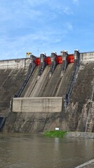 Flood gate dam ate closed.