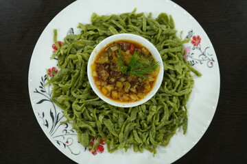 Uzbekistani Dish, Shivit Oshi, Green Pasta Noodle - ウズベキスタン料理 シヴィット・オシュ