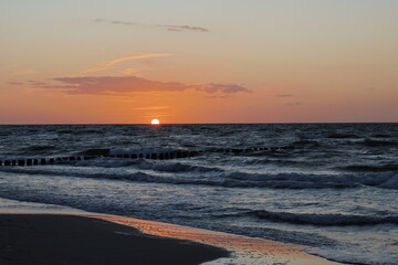 Sunset On The Beach | Sunset Over The Sea
