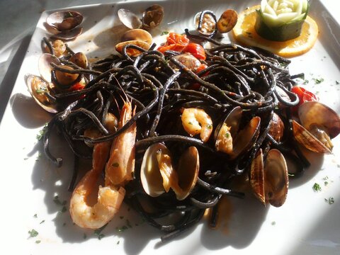 spaghetti al nero di seppia
