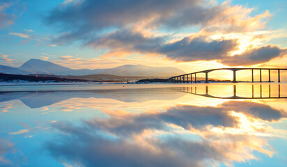 Fototapety na wymiar - Fototapeta24.pl