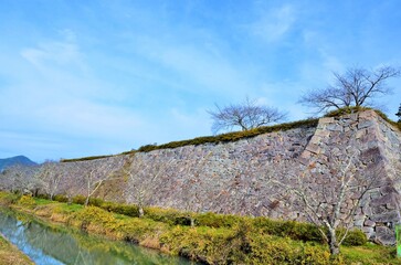 篠山城跡 二の丸石垣と内堀