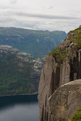 Dramatic Cliffside and Fjord View in Preikestolen, Norway © Ekaterina