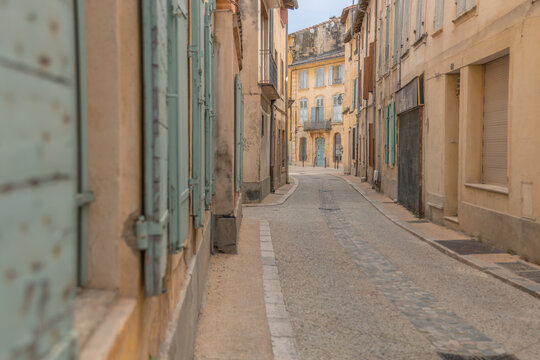 Fototapeta Tarascon Provence france pastel streets