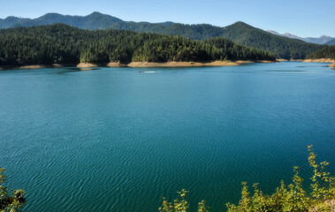 Fototapeta premium lake in the mountains