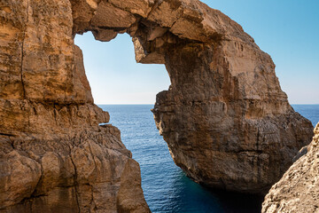 Gozo: spectacular natural arch