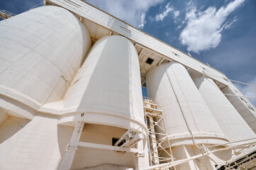 Concrete silos for storage of limestone products at plant