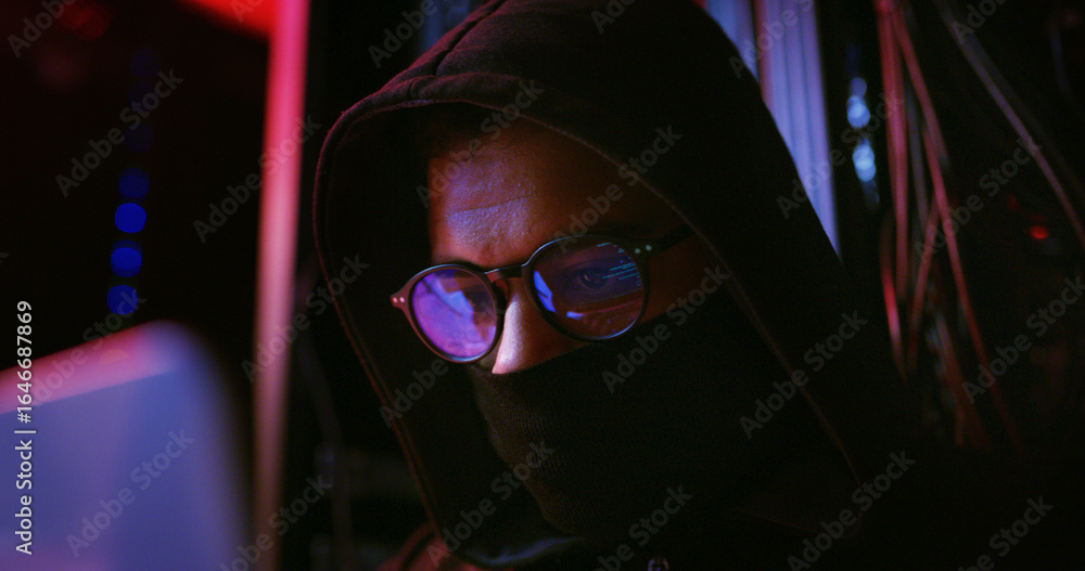 Aufkleber night, glasses or man on laptop for hacking, programming or cybersecurity website. software attack, 