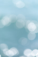 青い背景の玉ボケ	