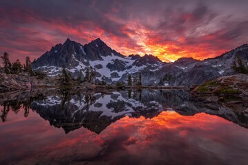 Fototapeta premium Majestic Mountain Sunset Over Alpine Lake