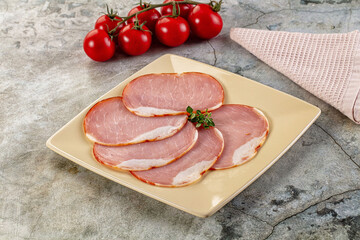 Cured dry pork meat slices