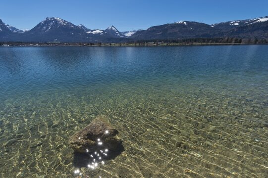 Lake Wolfgang, clear water, Ried am Wolfgangsee, Salzburg State, Austria
