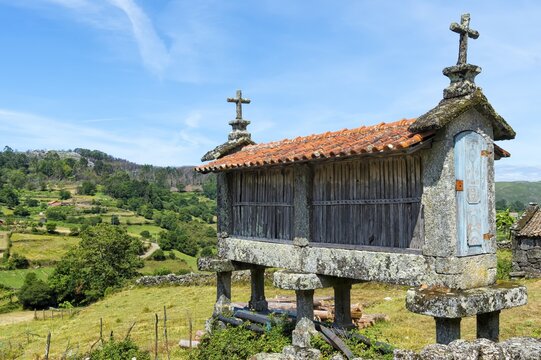 Traditional Espigueiros, Granary, Lindoso, Peneda Geres National Park, Minho province, Portugal
