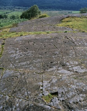 Engraved stones at Achnabreck, Cup and ring marks, Kilmartin, Scotland, United Kingdom, Europe