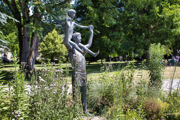 The Vater und Sohn sculpture Überlingen
