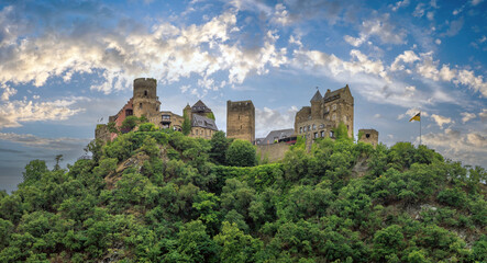 View of the ruins of the Burg Reichenstein castle, Romantic Rhaien Valley, Rheinland-Pfalz, Germany