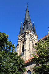 Kirche, Turm, Baum, Himmel