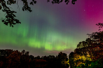 Polarlichter &uuml;ber Hamburg 2024