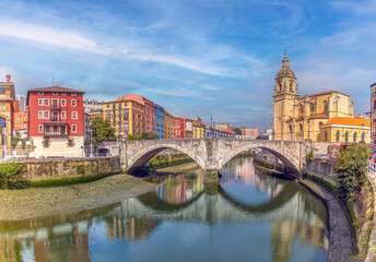 Church of San Antón and San Antón Bridge, Bilbao, Biscay, Basque Country, northern Spain