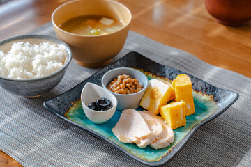 Japanese breakfast / 和風朝食セット