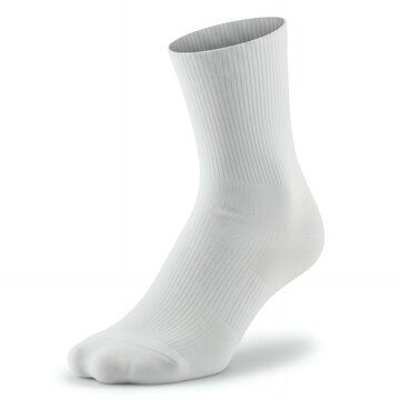 White ribbed quarter ankle sock with cushioned sole and seamless design for casual everyday comfortable lightweight breathable footwear