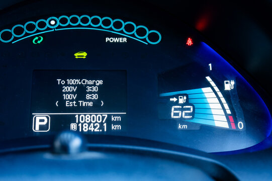 Electronic dashboard of an electric car. Battery charge level. 