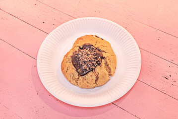  dulce de leche-filled cookies: caramelized milk cream with a hint of vanilla