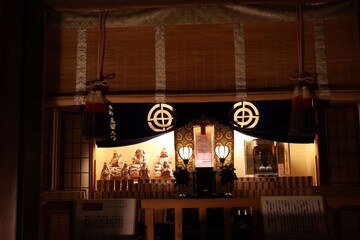 The illuminated gods of Hasedera Temple