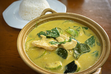 タイのバンコクのグリーンカレー