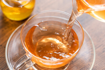 紅茶とティーカップ