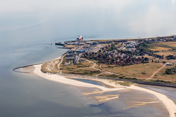Luftbild von List auf Sylt mit Strand