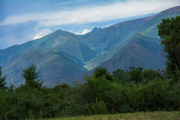 Naklejka premium landscape with mountains in the snow 