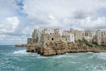 Polignano a Mare – Cliffside Old Town with Whitewashed Buildings above Adriatic Sea, Apulia, Italy