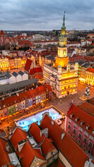 Obraz premium evening view of central square of poznan in winter at sunset