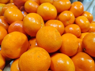 oranges at the market