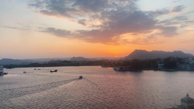 Lake Pichola at evening, Udaipur city of lakes at evening, Udaipur lake at evening, Udaipur city, Rajasthan, india